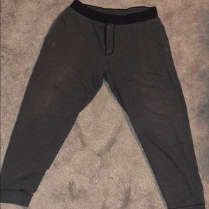 Under Armour sweat pants XL